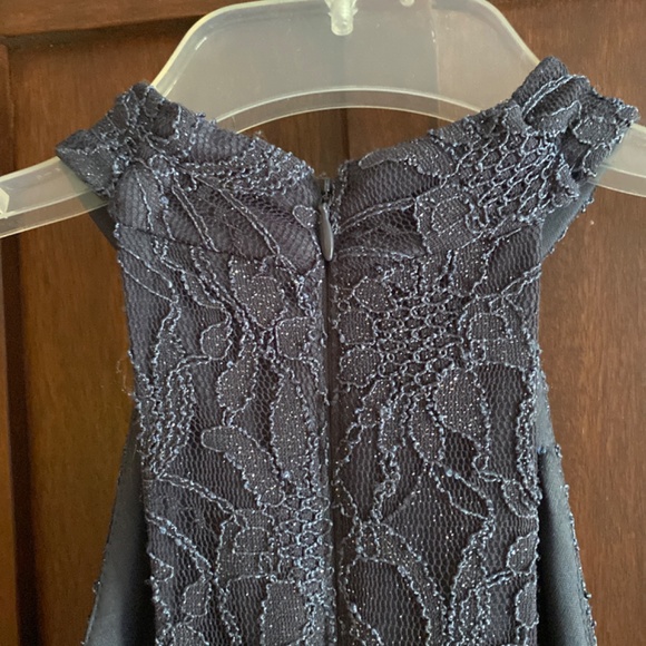 Mother of the bride or groom sparkly lace halter gown. - Picture 7 of 7